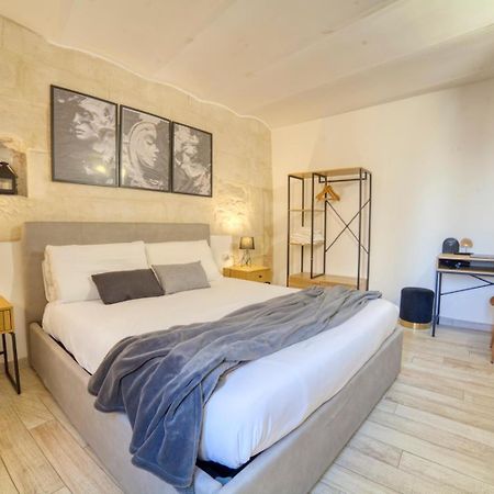 Sassari-Centro Elegante Appartamento Con Wifi E Netflix Bagian luar foto