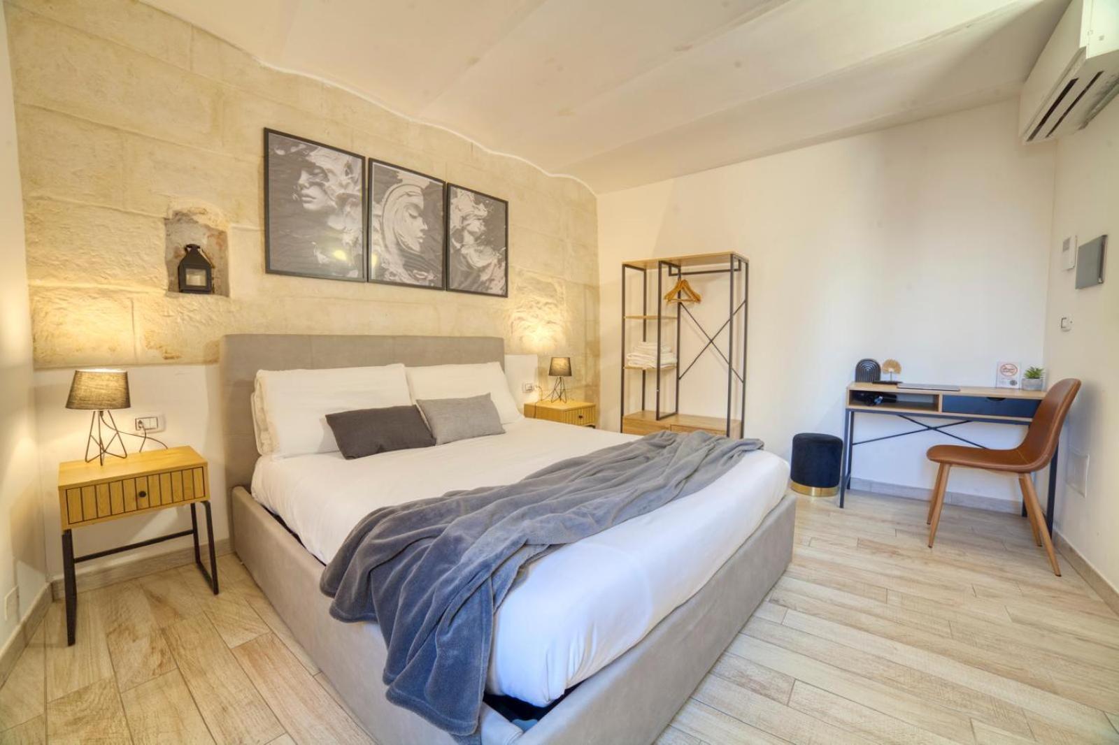 Sassari-Centro Elegante Appartamento Con Wifi E Netflix Bagian luar foto