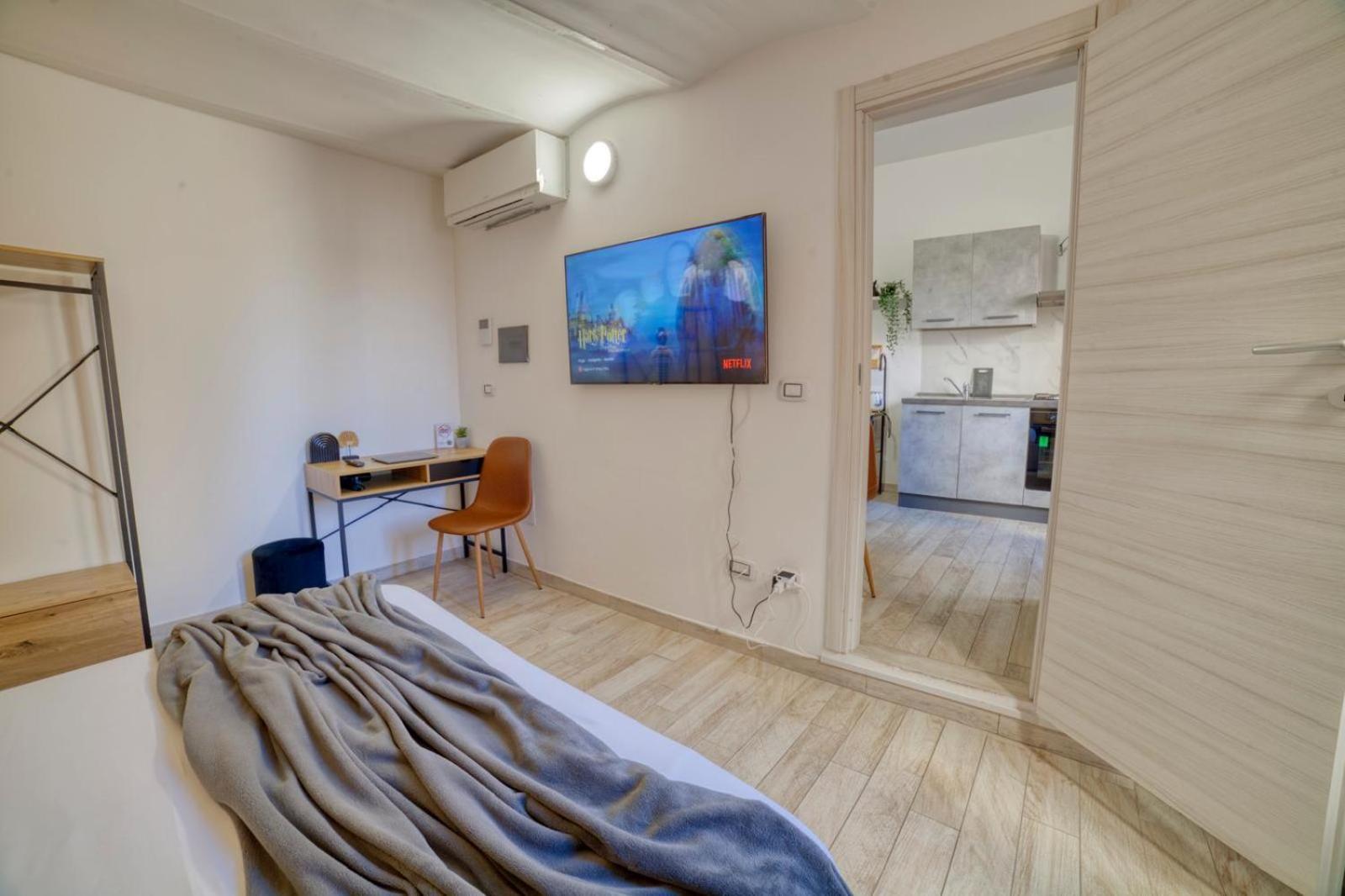 Sassari-Centro Elegante Appartamento Con Wifi E Netflix Bagian luar foto